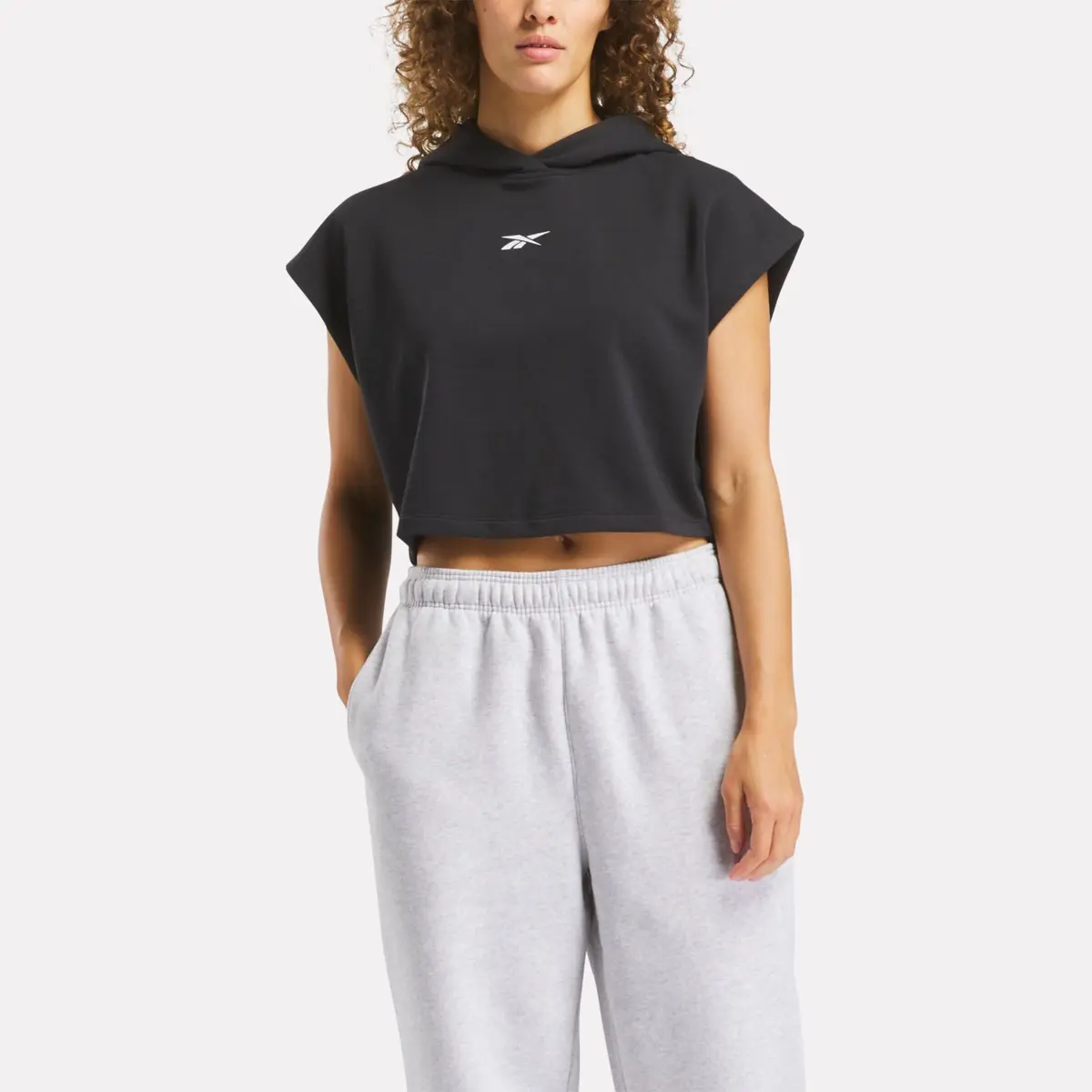 Felpa con cappuccio da basket Off-Court Crop